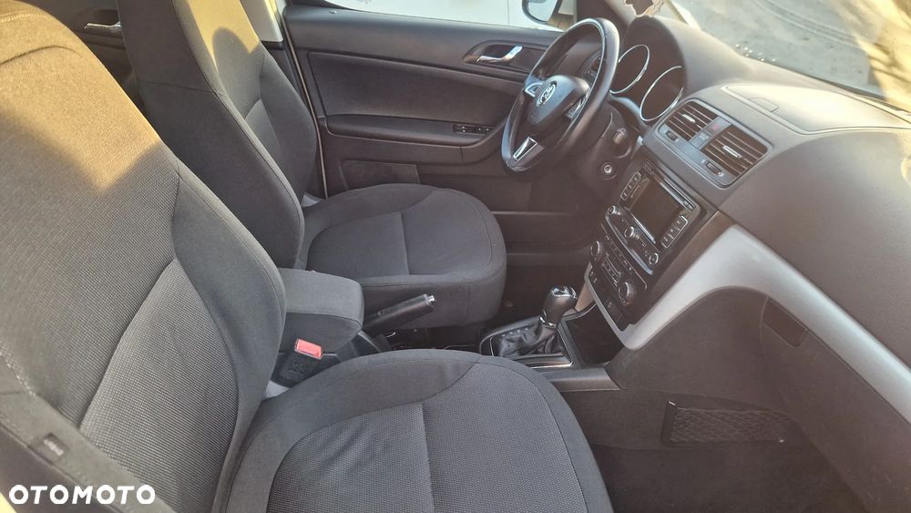 Skoda Yeti Outdoor 1.6 TDI Green tec DSG Active - 22