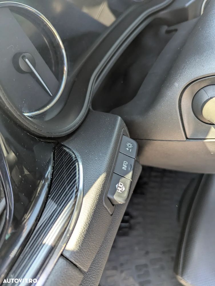 Opel Insignia Sport Tourer 2.0 CDTI Start/Stop 4X4 Exclusive Aut. - 16