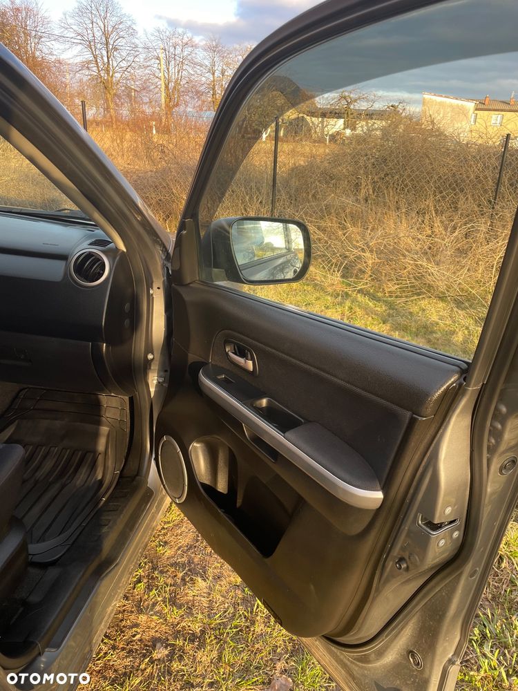 Suzuki Grand Vitara 2.0 - 10