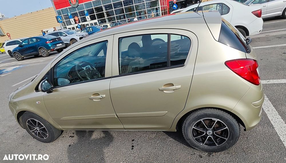 Opel Corsa - 1