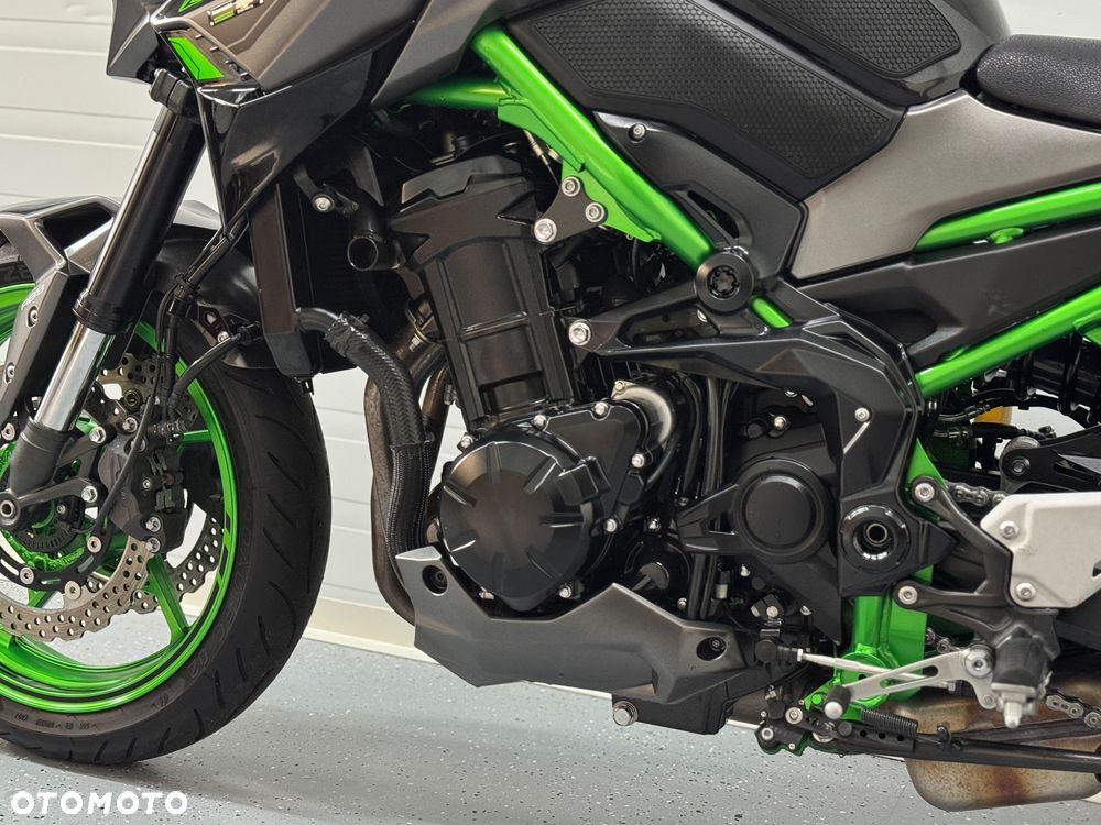Kawasaki Z - 25