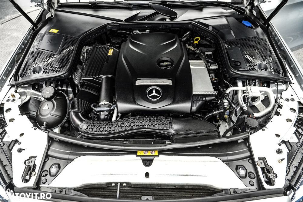 Mercedes-Benz C 300 Aut. - 25