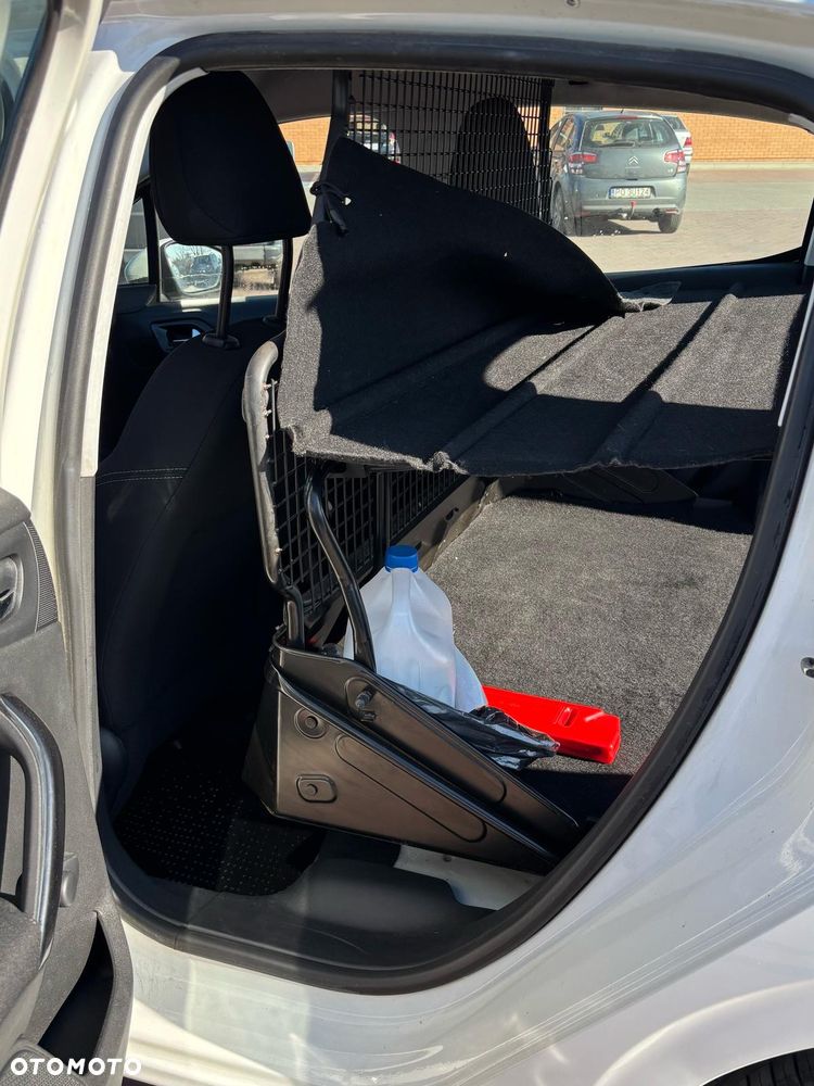Peugeot 208 1.4 HDi Access - 11