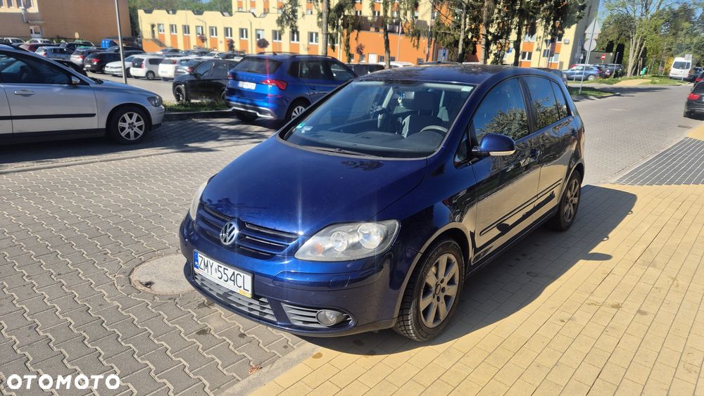 Volkswagen Golf Plus - 1