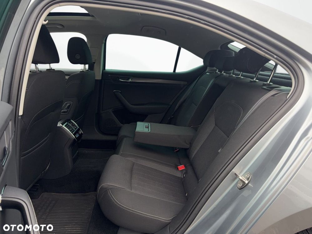 Skoda Superb 2.0 TSI Style DSG - 14