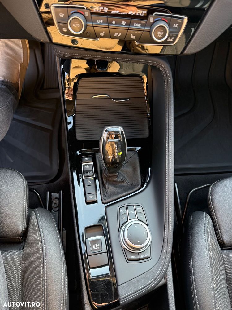 BMW X1 xDrive20d Aut. Sport Line - 22