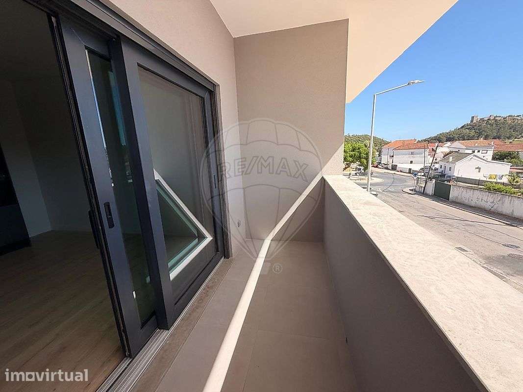 Apartamento T2 para arrendamento - Grande imagem: 3/13