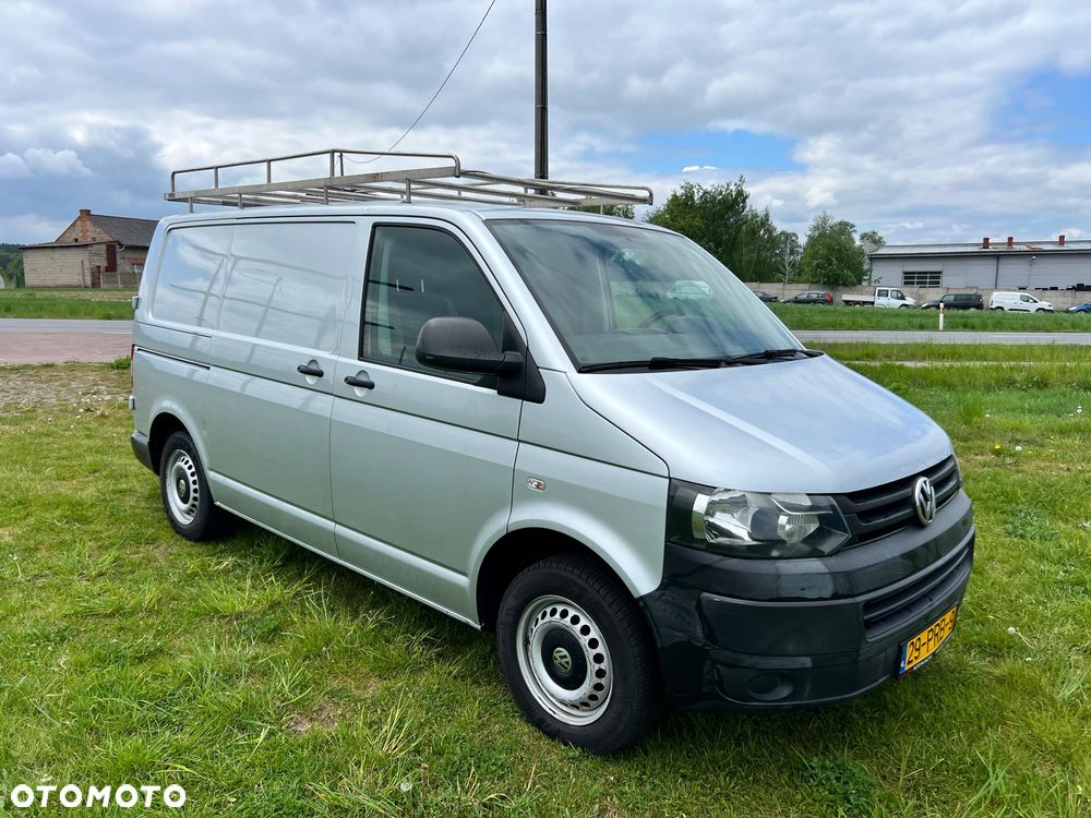 Volkswagen Transporter - 5