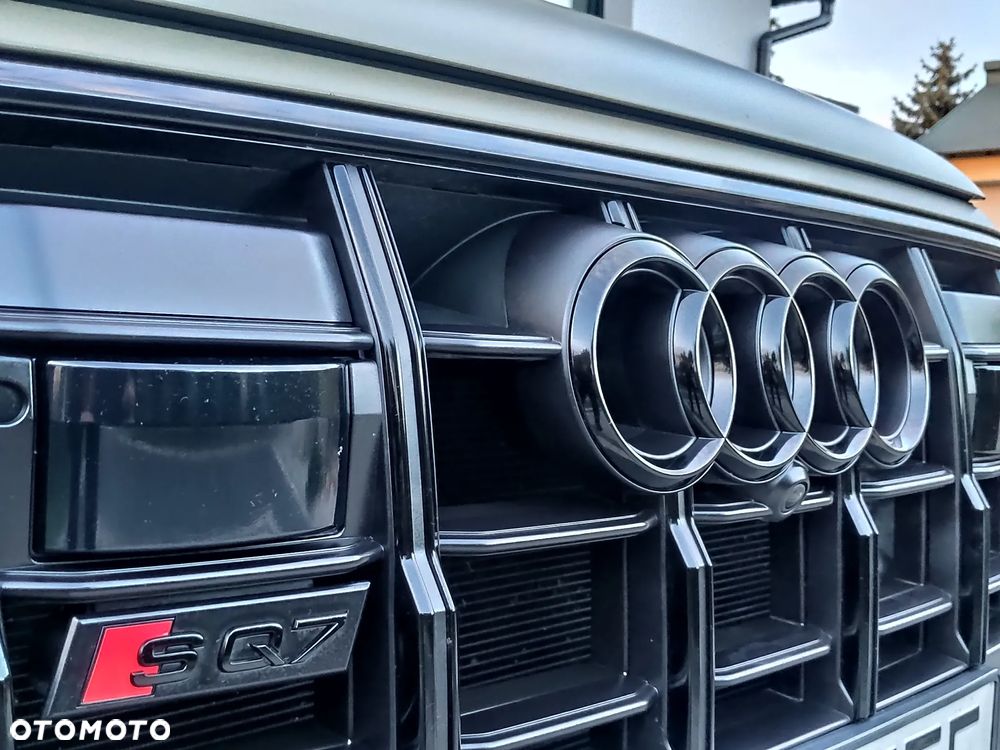 Audi SQ7 - 34