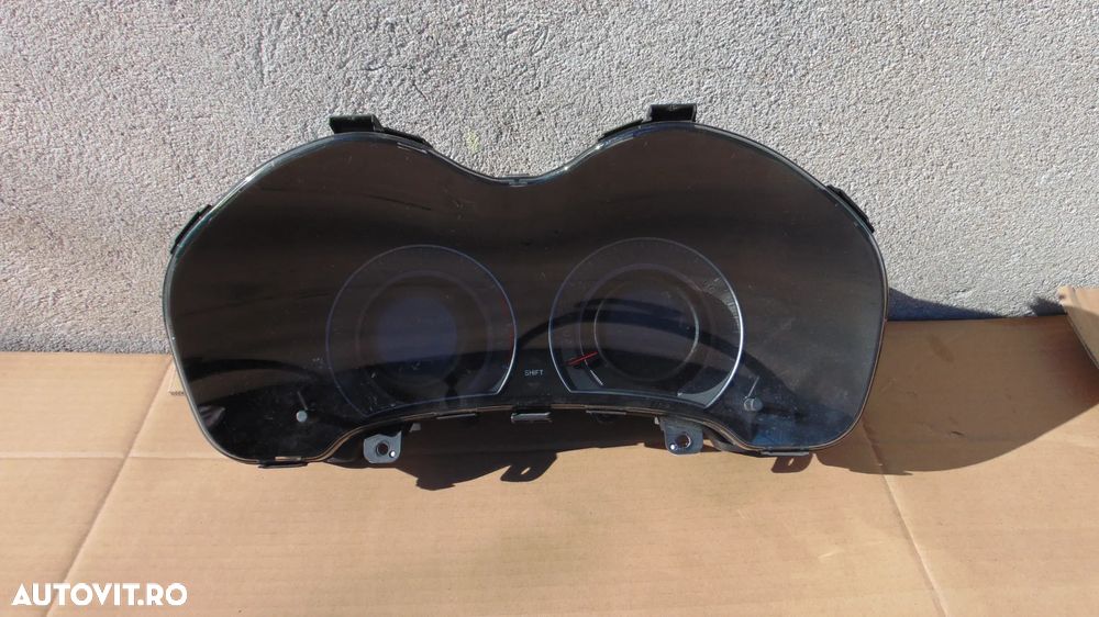 Ceas de bord Toyota Auris 1.4 benzina an 2006 cod 83800-0ZC20-B - 1