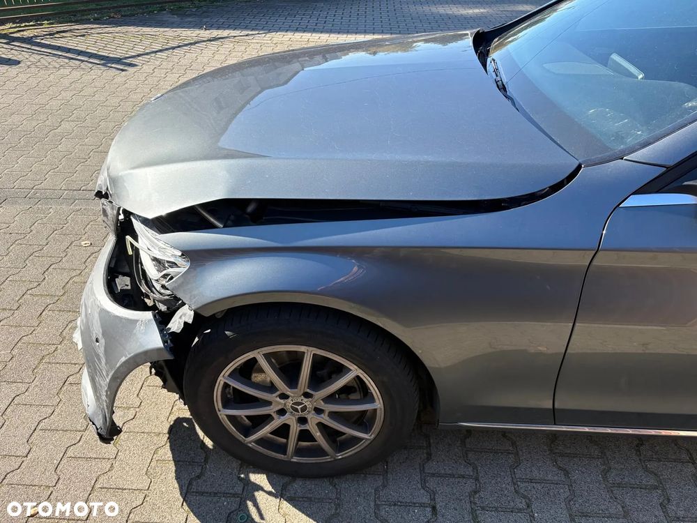 Mercedes-Benz Klasa C 220 d 4Matic 9G-TRONIC - 16