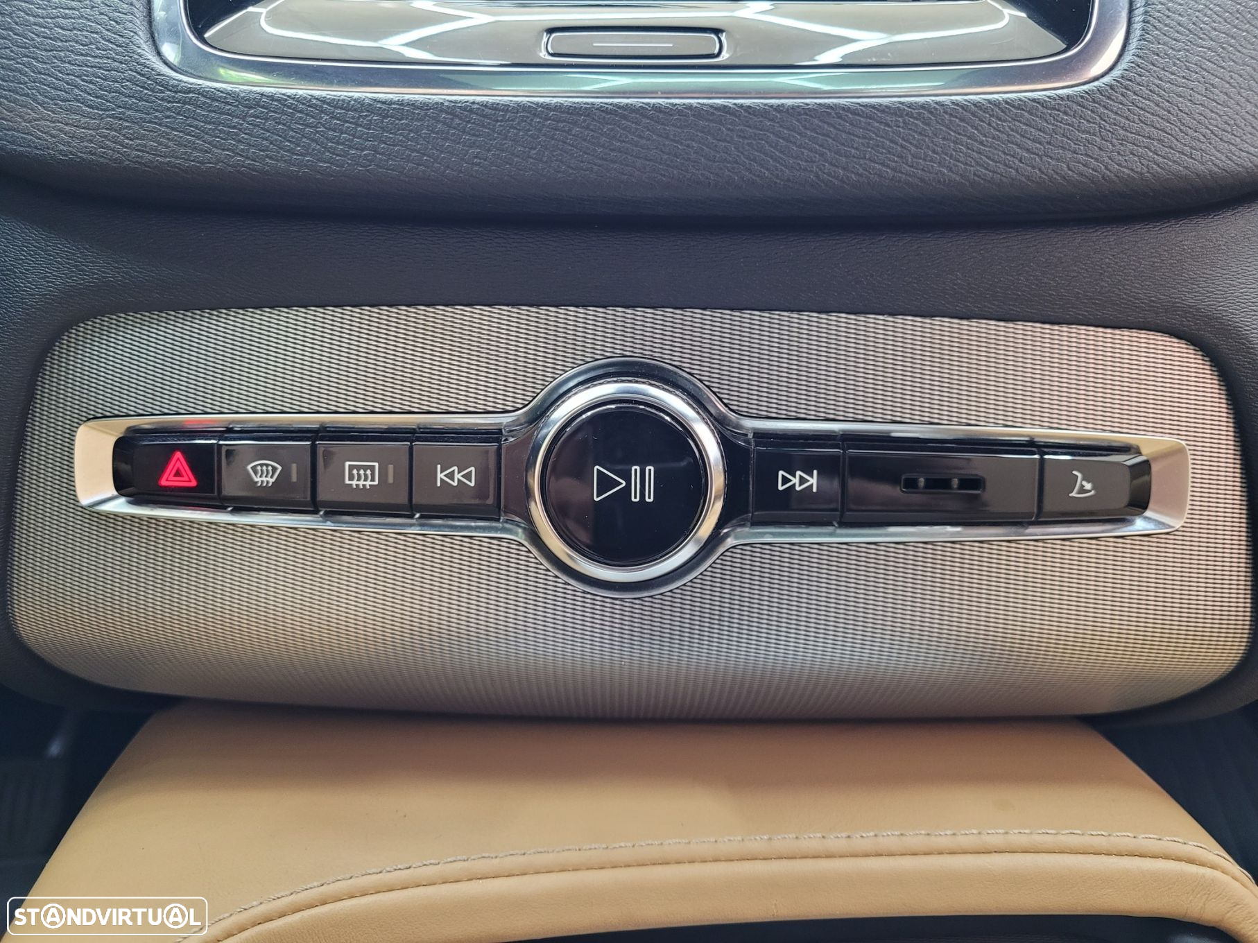 Volvo XC 90 2.0 T8 PHEV Inscription AWD - 43