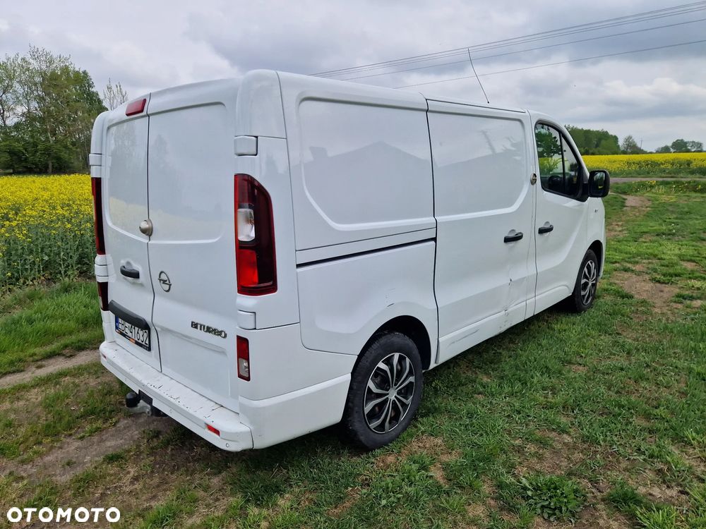 Opel Vivaro - 4