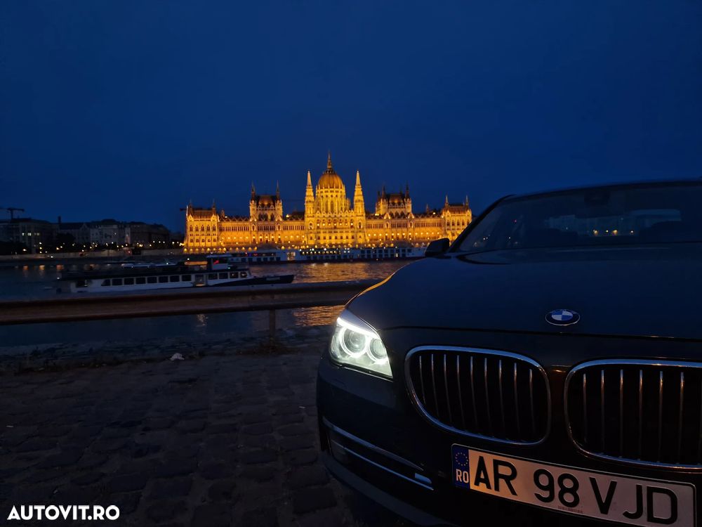 BMW Seria 7 730d xDrive - 5