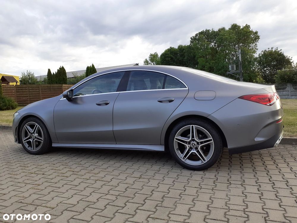 Mercedes-Benz CLA 180 AMG Line - 5