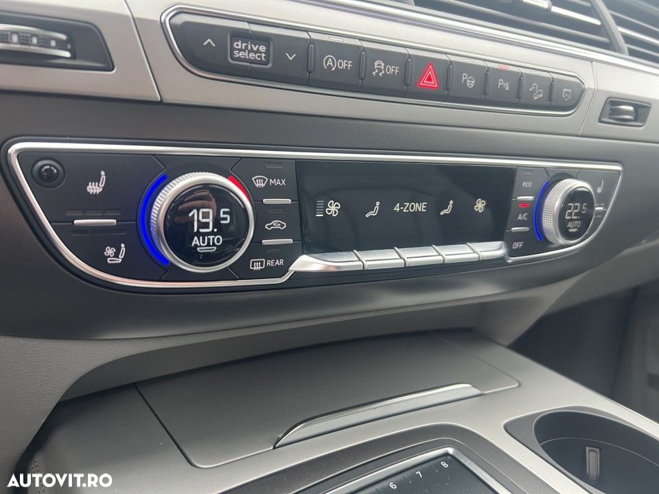 Audi Q7 - 15