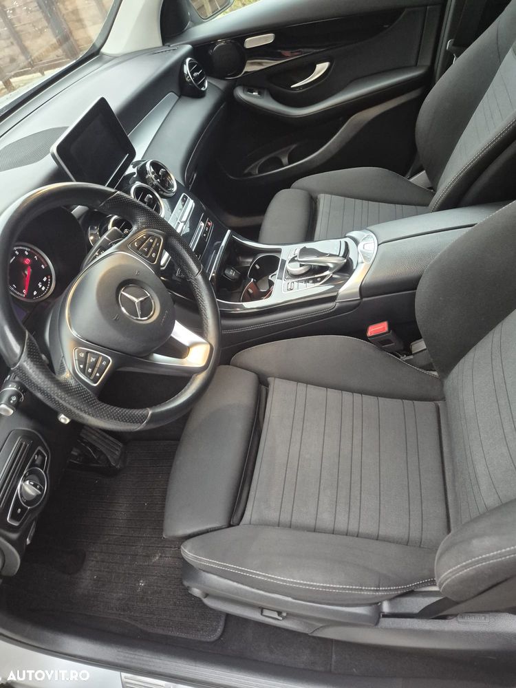Mercedes-Benz GLC 250 4MATIC - 15