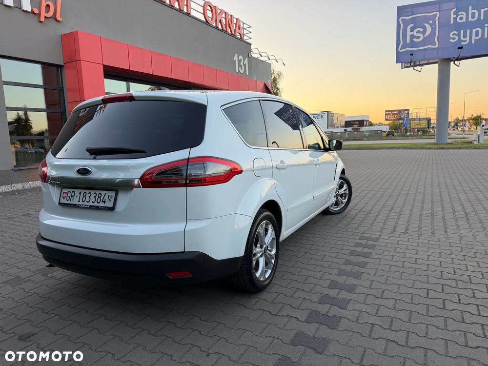 Ford S-Max 2.0 TDCi DPF Titanium - 13