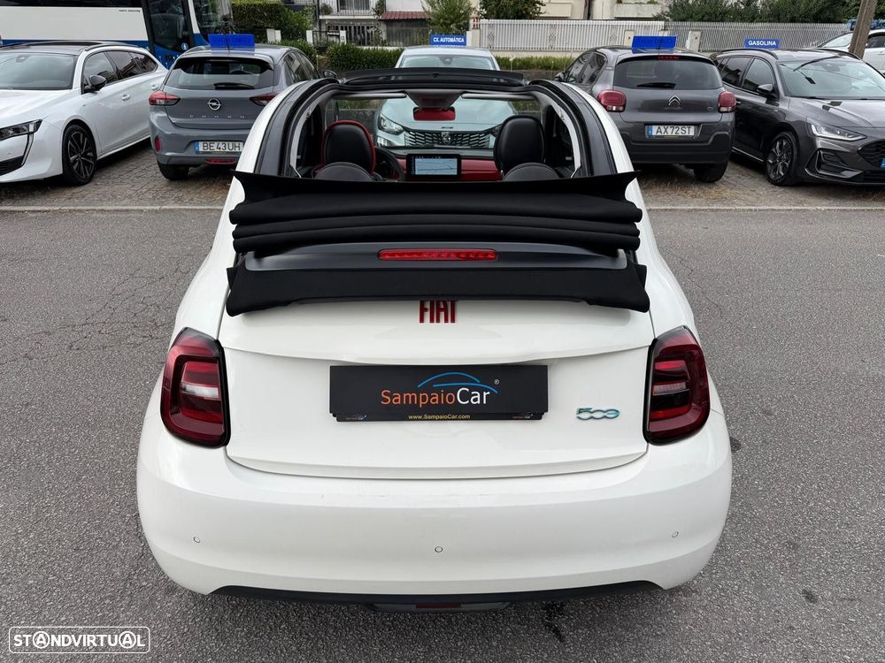 Fiat 500e C (RED) 2.0 - 15