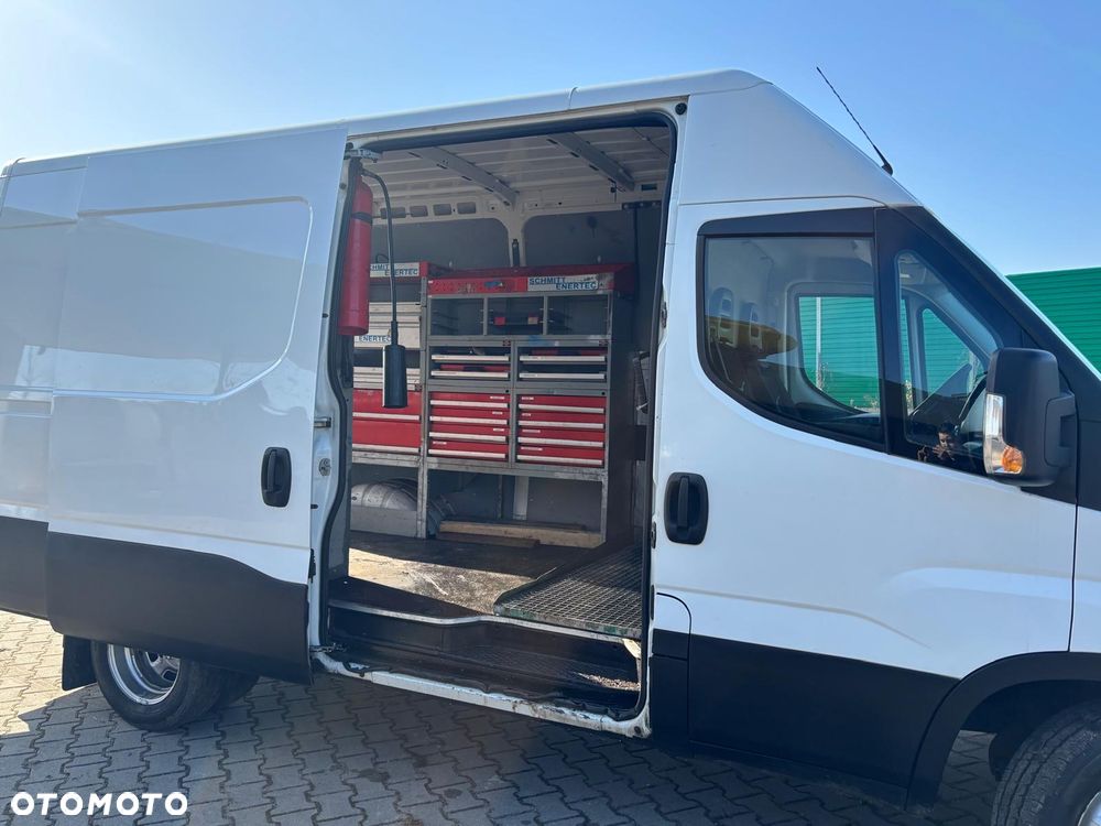 Iveco Daily - 32