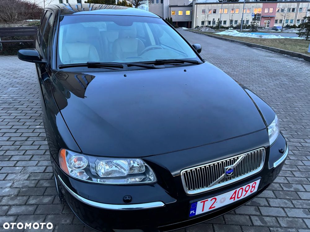 Volvo V70 2.4 Momentum - 39
