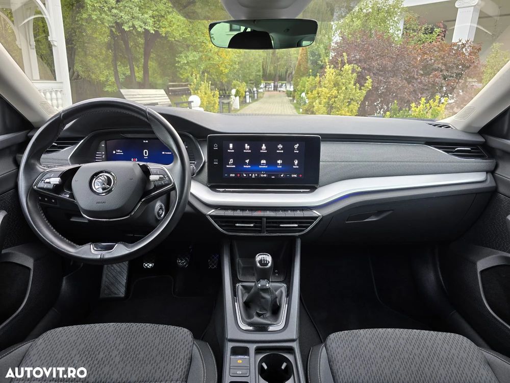 Skoda Octavia 2.0 TDI Tour - 10