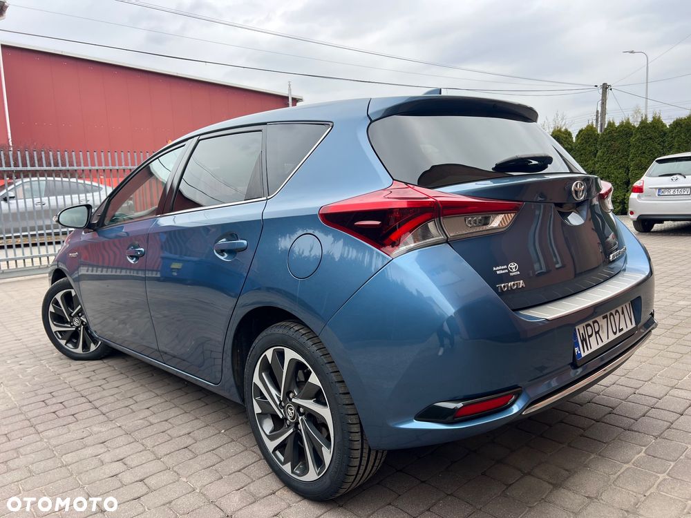 Toyota Auris - 8