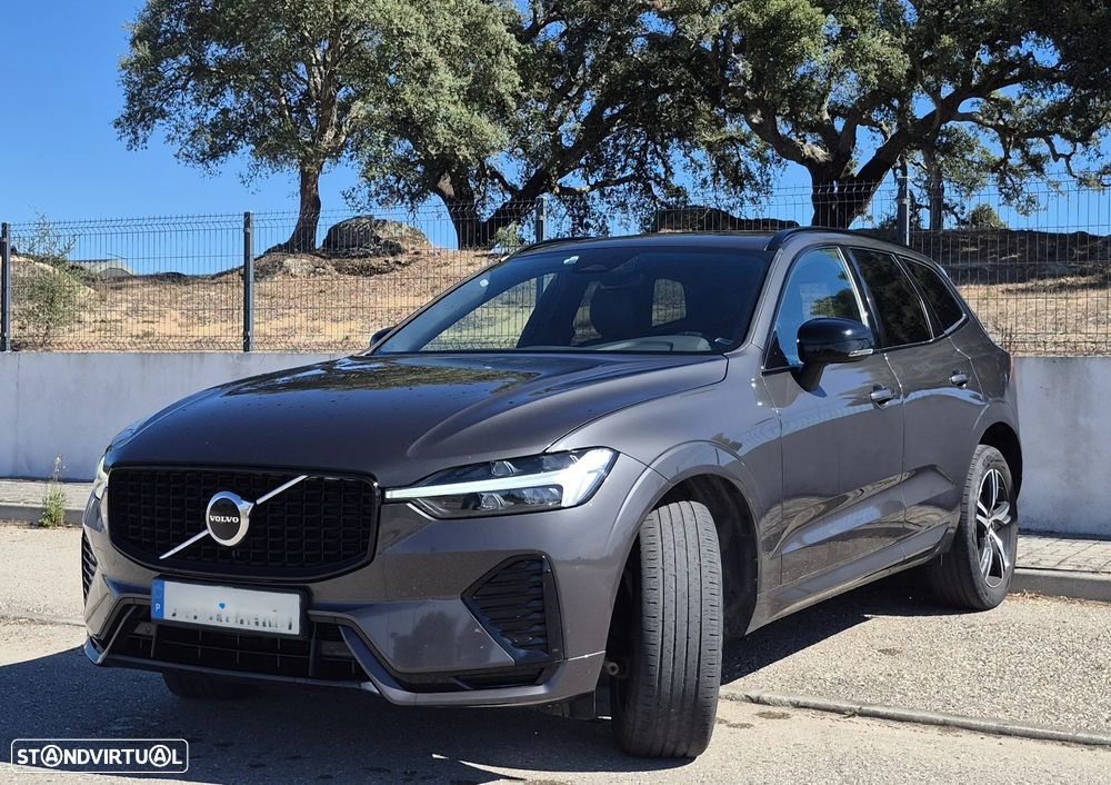 Volvo XC 60 2.0 B4 R-Design - 1