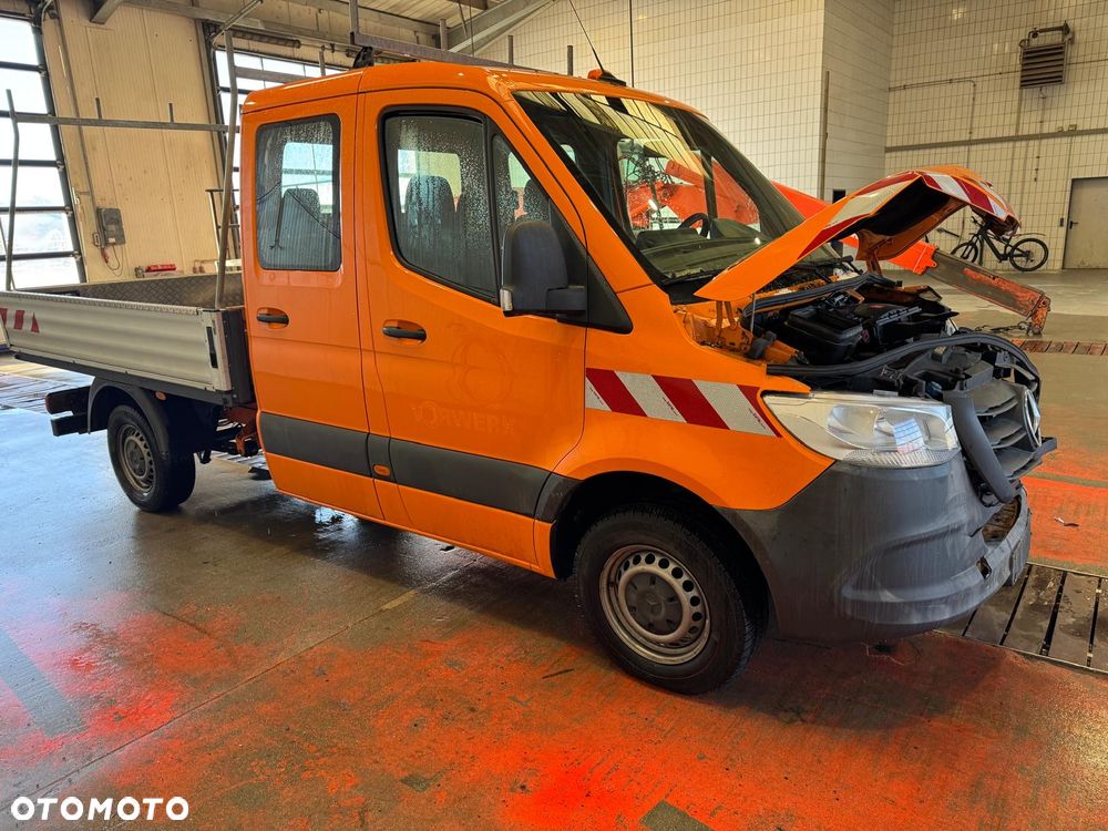 Mercedes-Benz Sprinter - 15