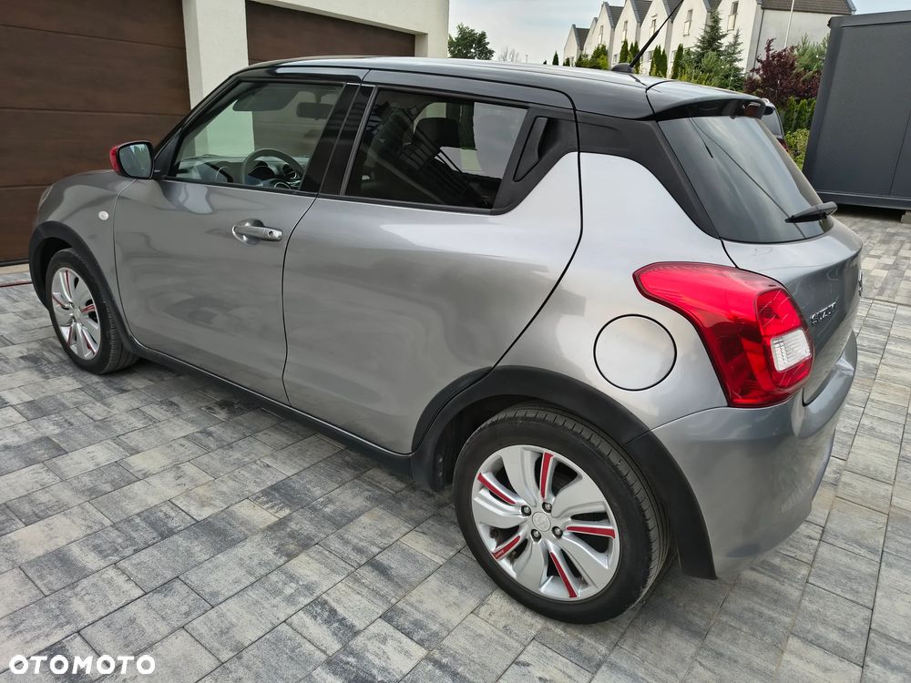 Suzuki Swift 1.2 Dualjet Allgrip Comfort - 3