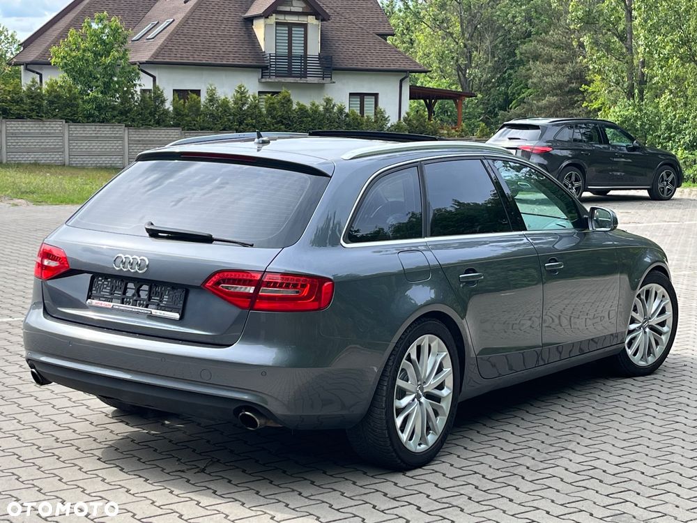 Audi A4 Avant 3.0 TFSI quattro S tronic Attraction - 4