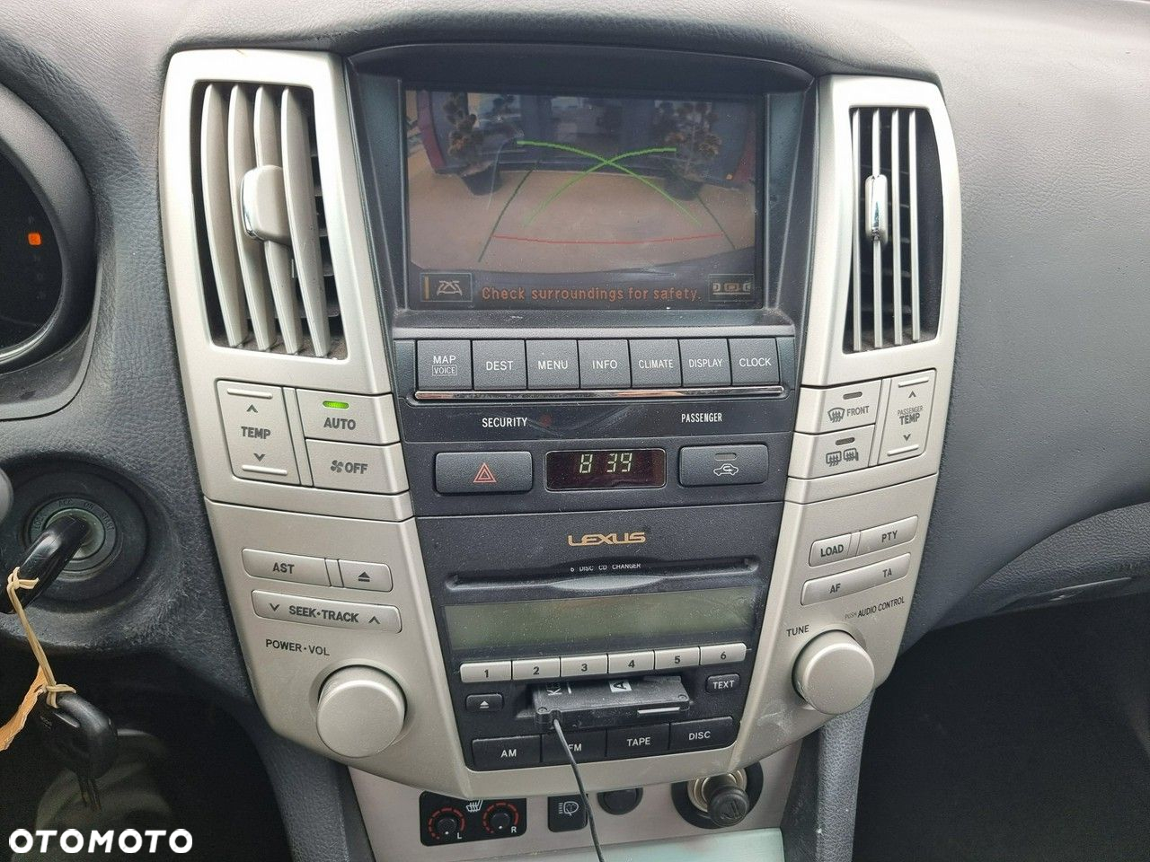 Lexus RX - 19