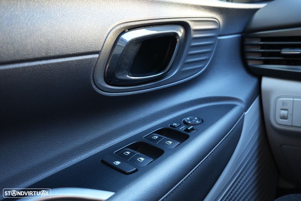 Hyundai Bayon 1.0 T-GDI Premium DCT - 14