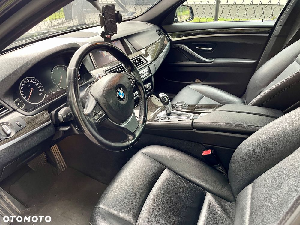 BMW Seria 5 520d xDrive Luxury Line - 6