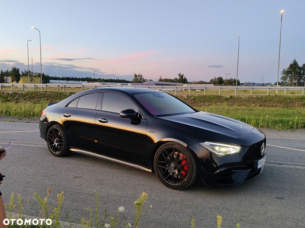 Mercedes-Benz CLA - 4