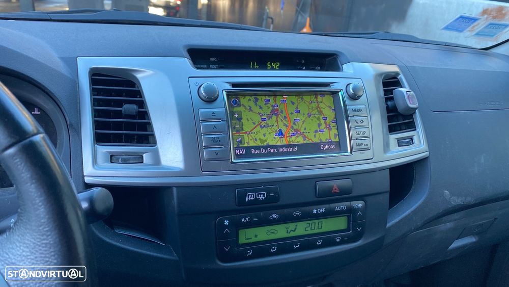 Toyota Hilux 4x4 Cabine Dupla DPF Comfort - 15