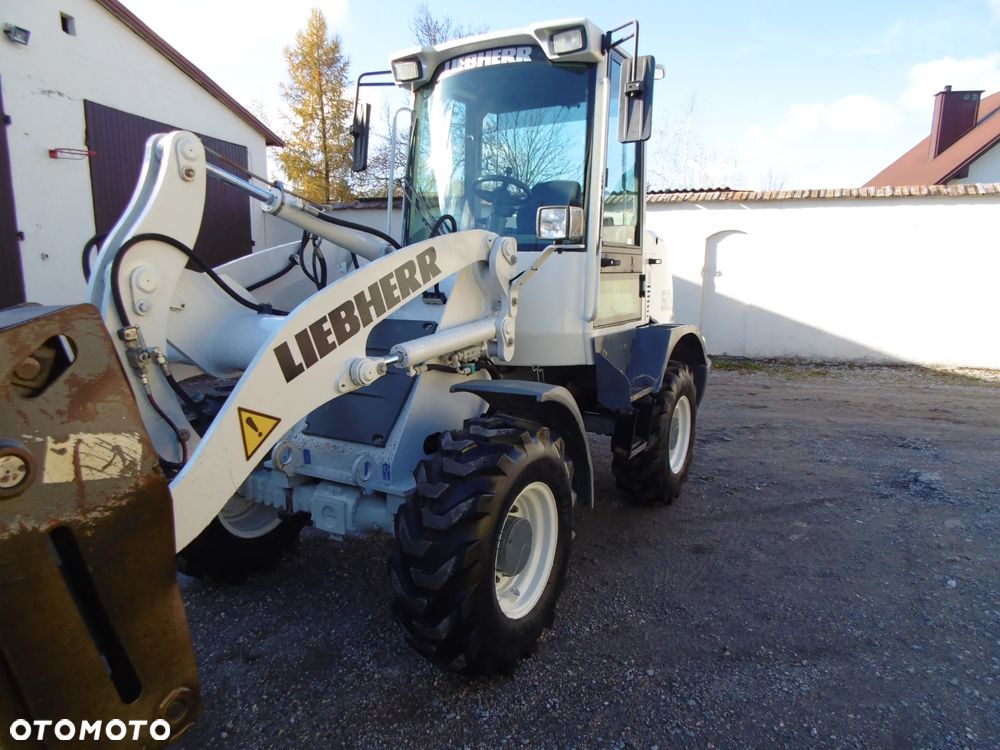 Liebherr 506 Stereo - 1