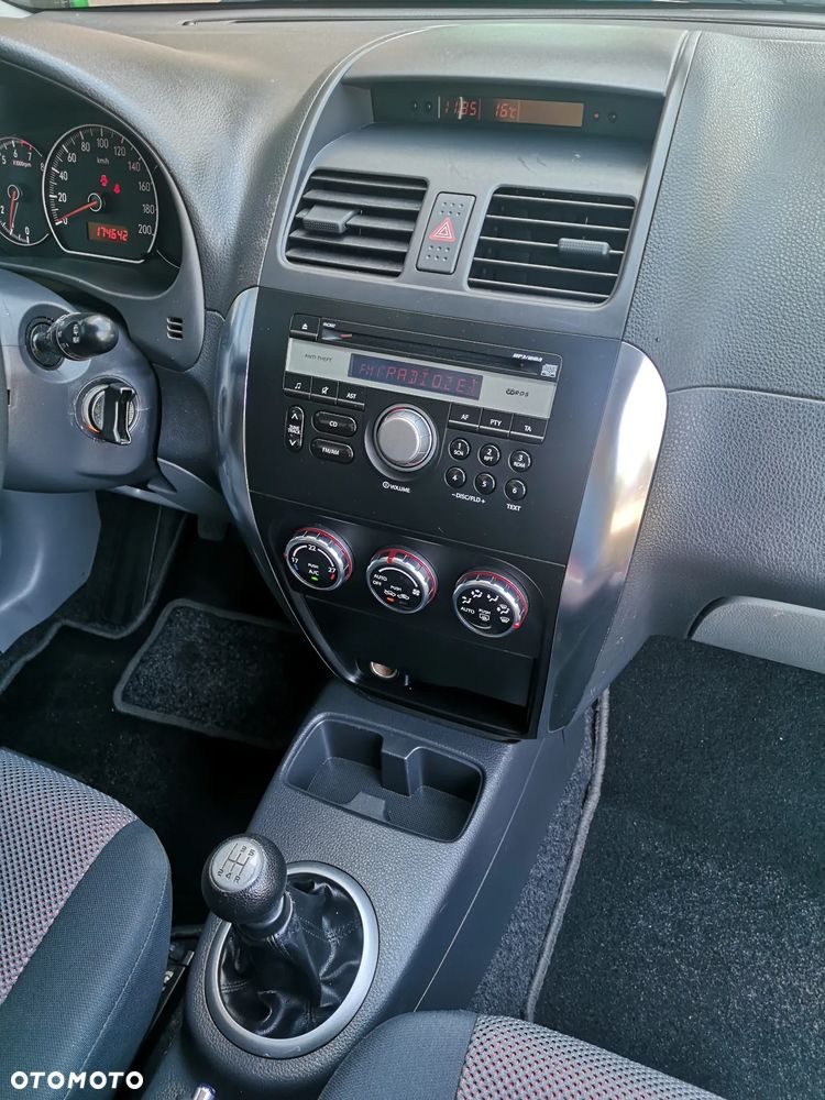 Suzuki SX4 1.6 VVT 4x4 Comfort - 20