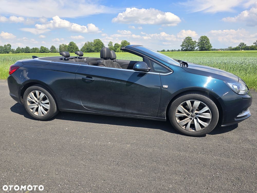 Opel Cascada 1.6 T Cosmo S&S - 10