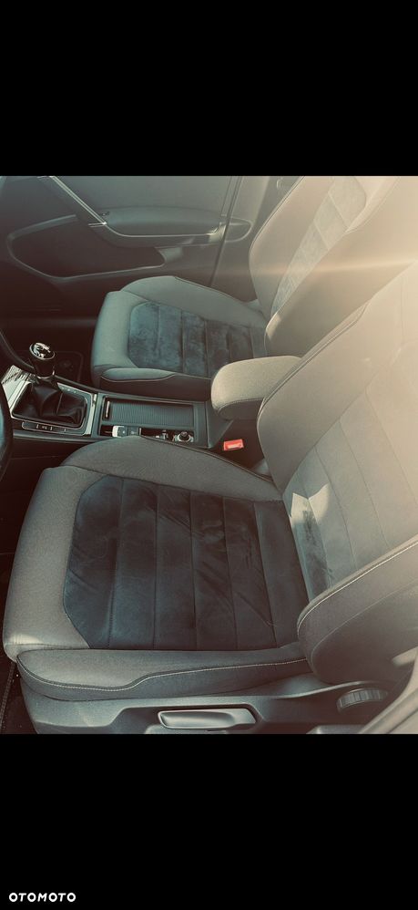 Volkswagen Golf 2.0 TDI BlueMotion Technology Allstar - 10