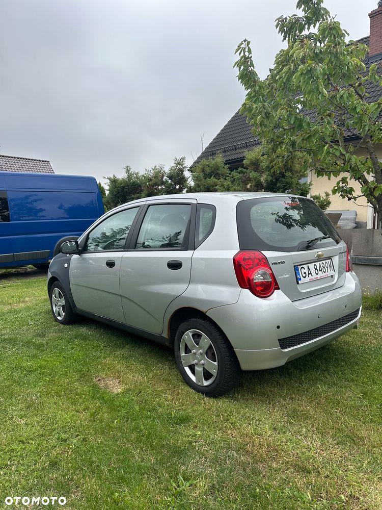Chevrolet Aveo 1.2 16V LS - 6