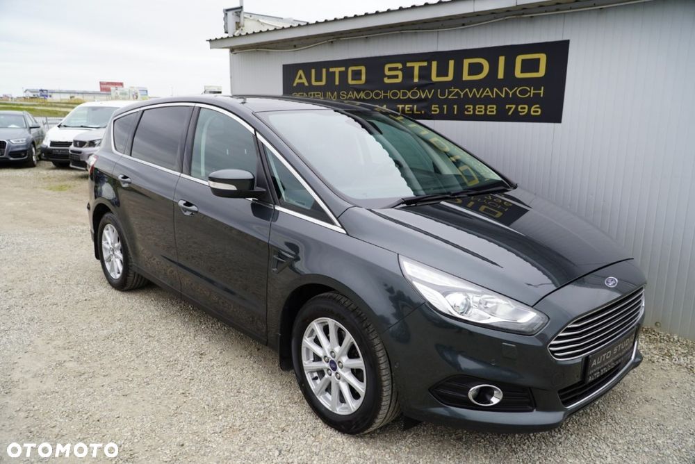 Ford S-Max 2.0 TDCi Titanium PowerShift - 39