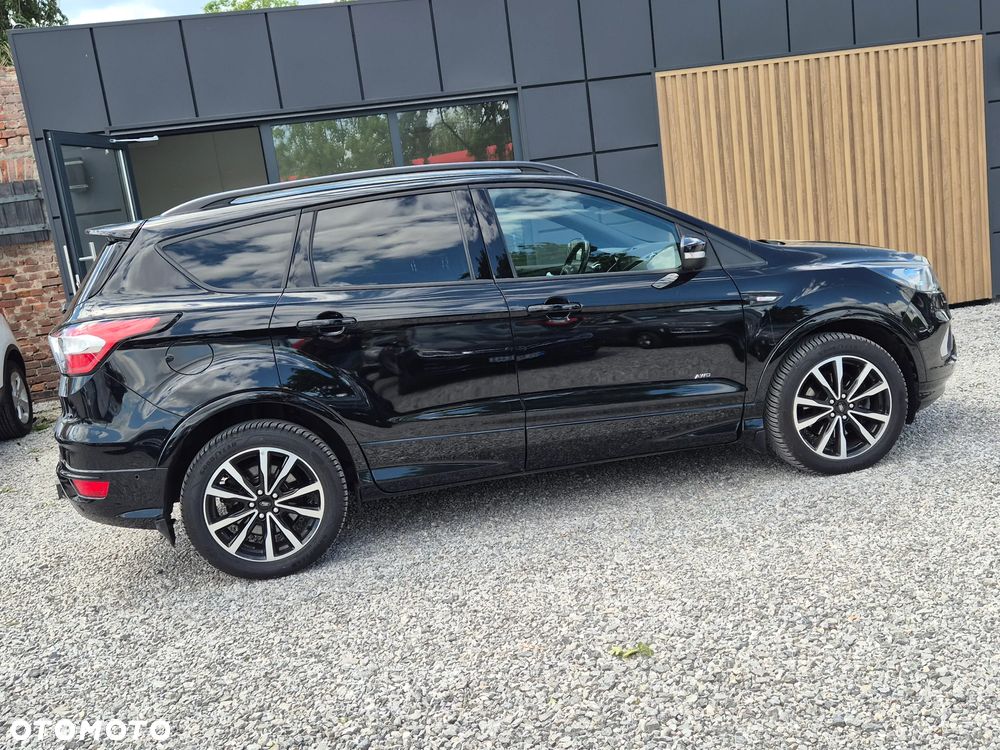 Ford Kuga 2.0 TDCi 4x4 ST-Line - 14