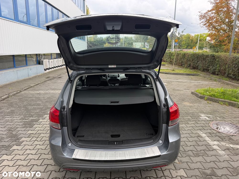 Chevrolet Cruze - 19