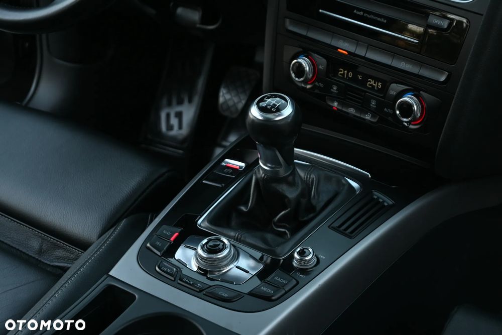 Audi A4 Limousine 1.8 TFSI S line Sportpaket - 28