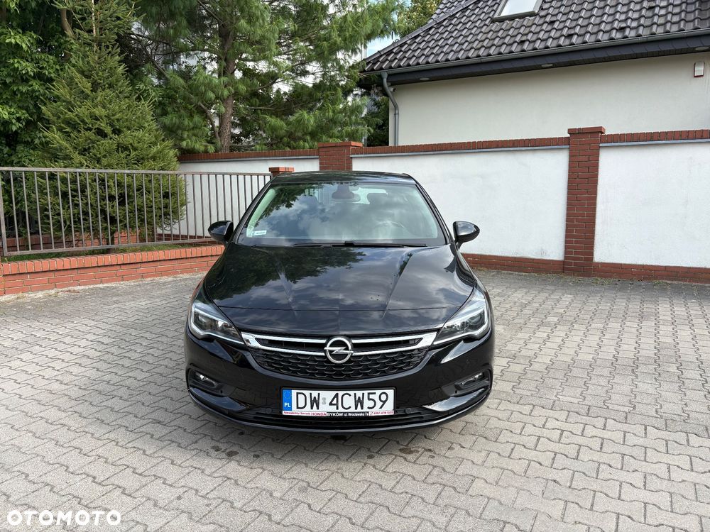 Opel Astra 1.6 CDTI Enjoy S&S - 1