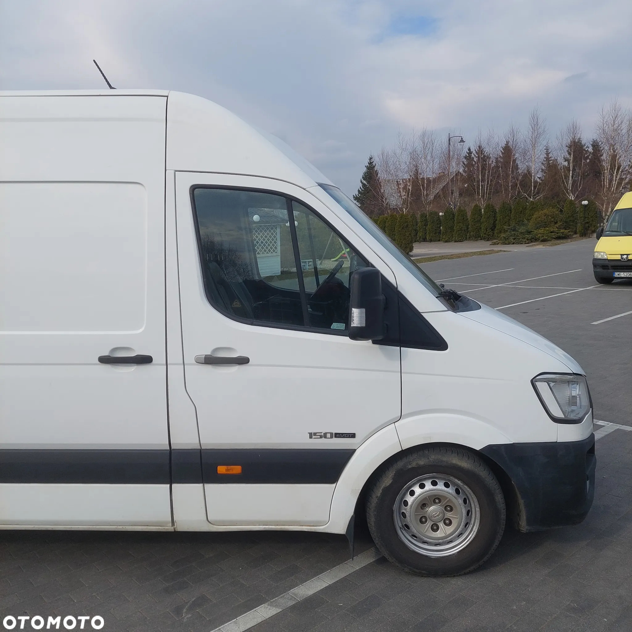 Hyundai h350 - 12