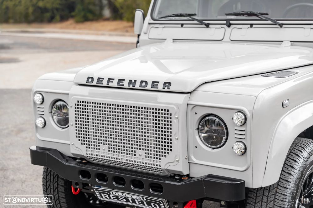 Land Rover Defender 110 2.5 TD5 Metal Top - 6