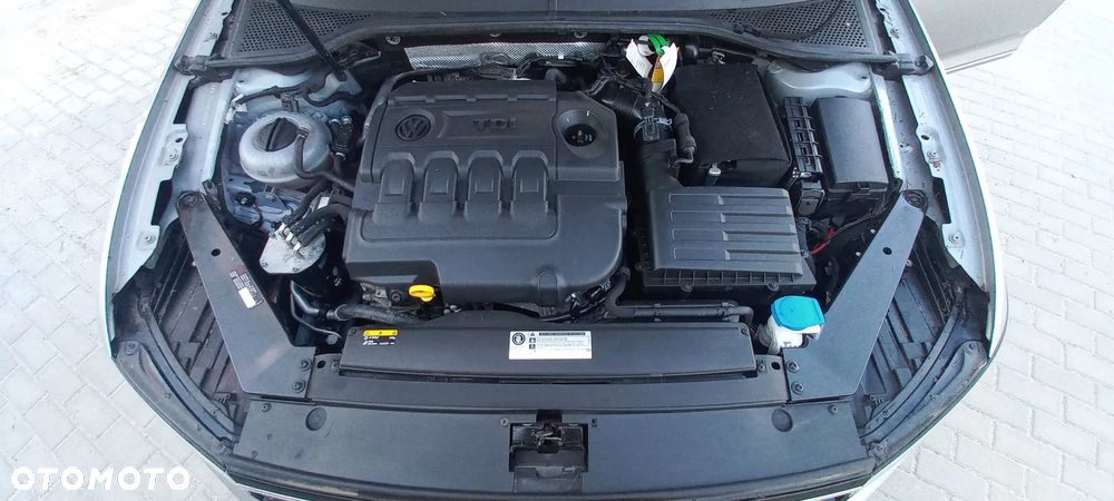 Volkswagen Passat Variant - 16