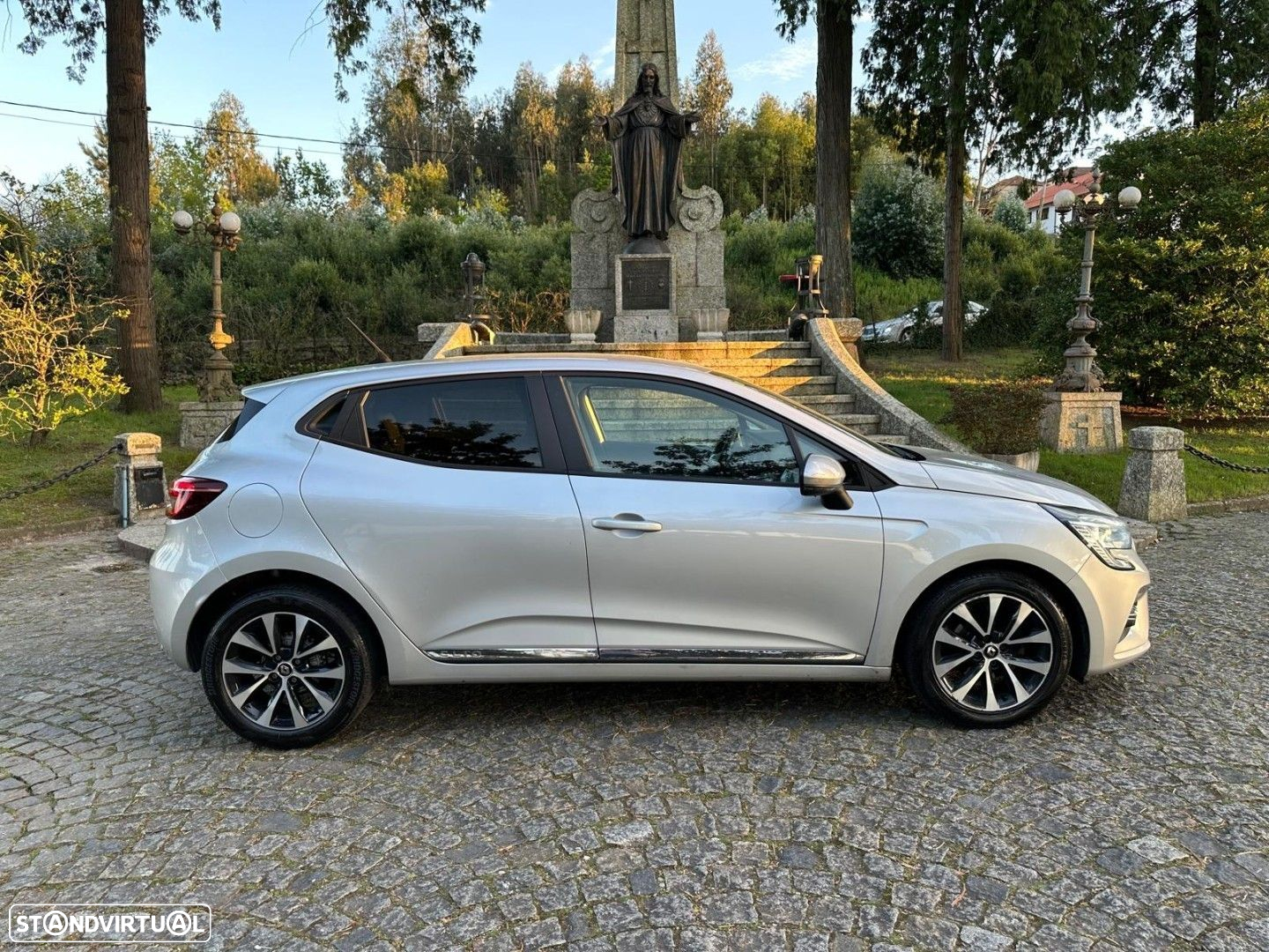 Renault Clio 1.0 TCe Intens Bi-Fuel - 29